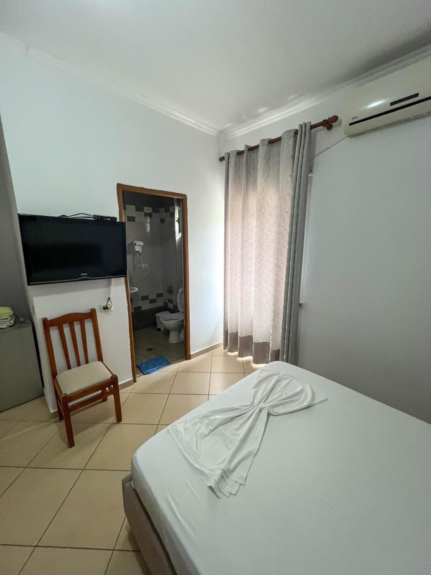Rixhi Hotel