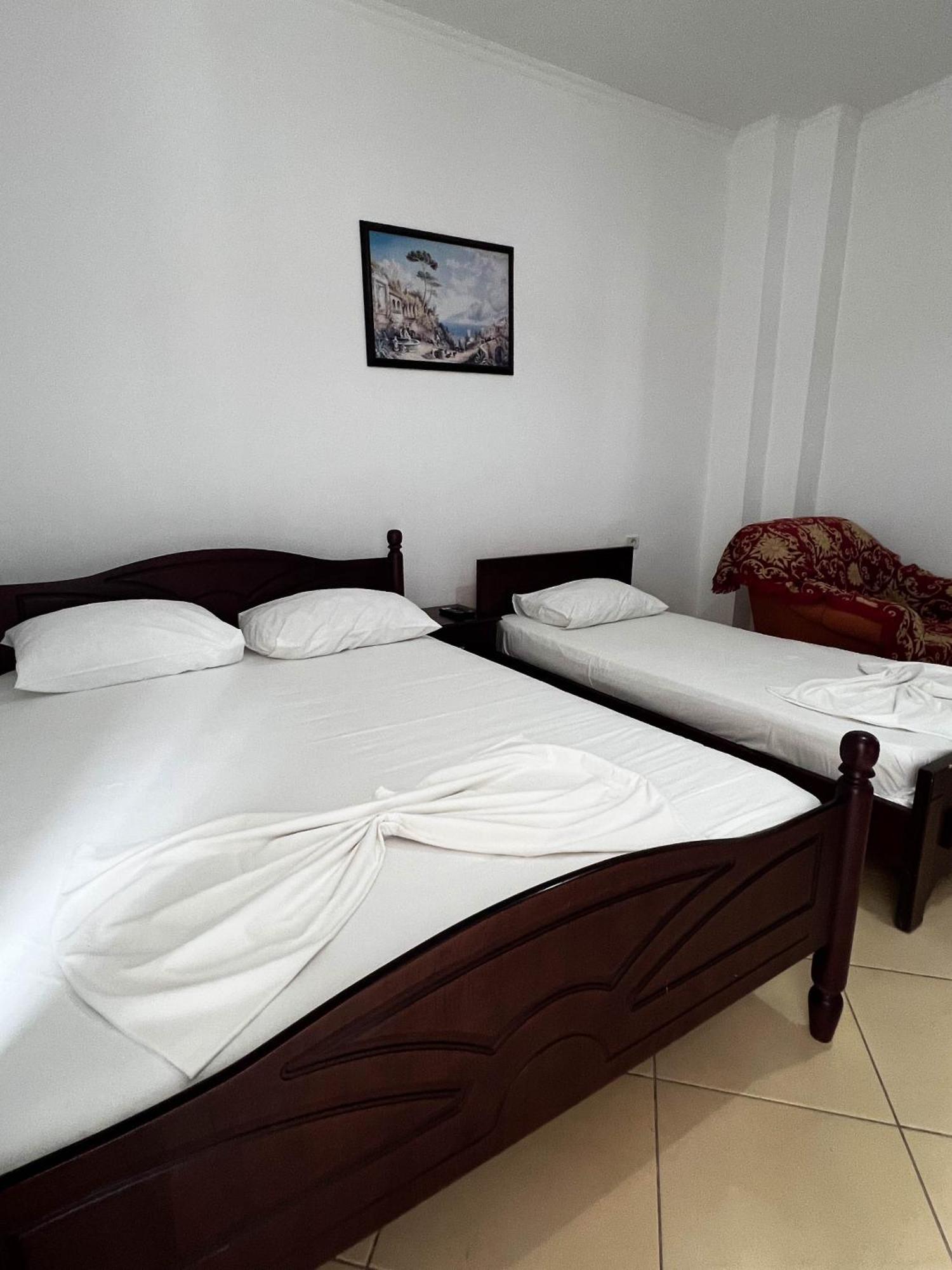 Hotel Rixhi 3*