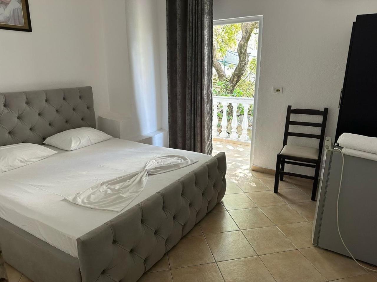 Hotel Rixhi 3*