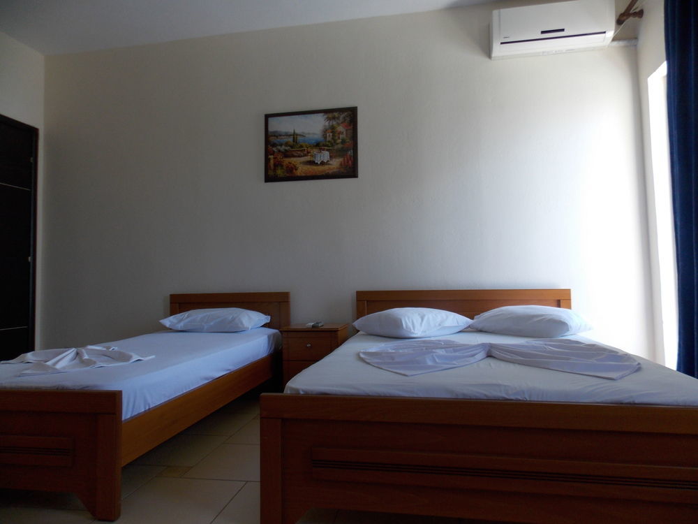 Hotel Rixhi 3*