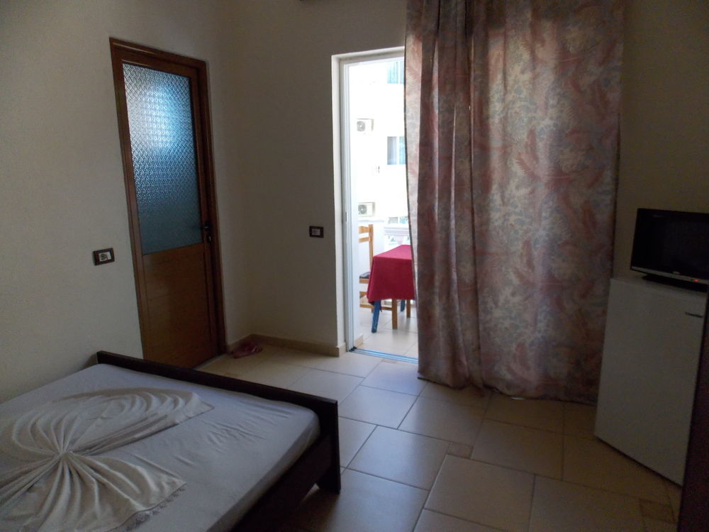 Hotel Rixhi 3*